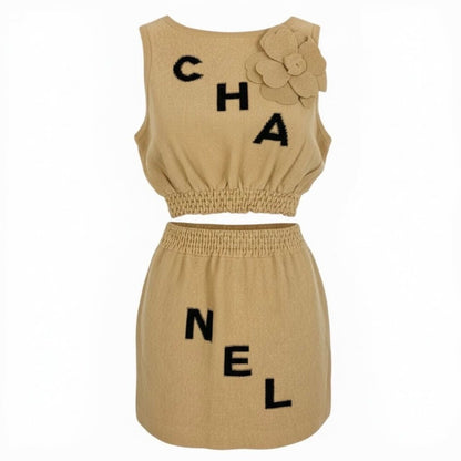 Chanel Runway Beige Rayon Paper Set