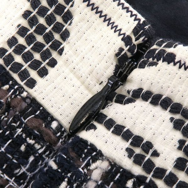 Chanel Tweed Skirt Navy — view 4