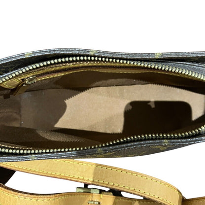Louis Vuitton Trotteur Monogram Shoulder — view 8