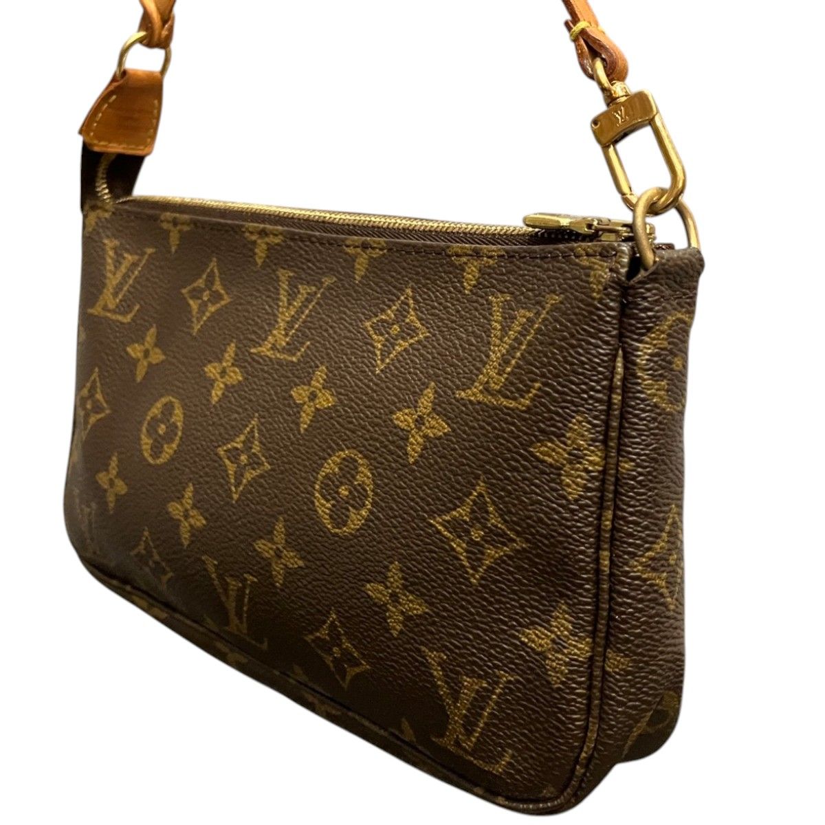 Louis Vuitton Pochette Monogram Handbag — view 6