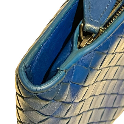 Bottega Veneta Intrecciato Bifold Wallet Leather — view 8