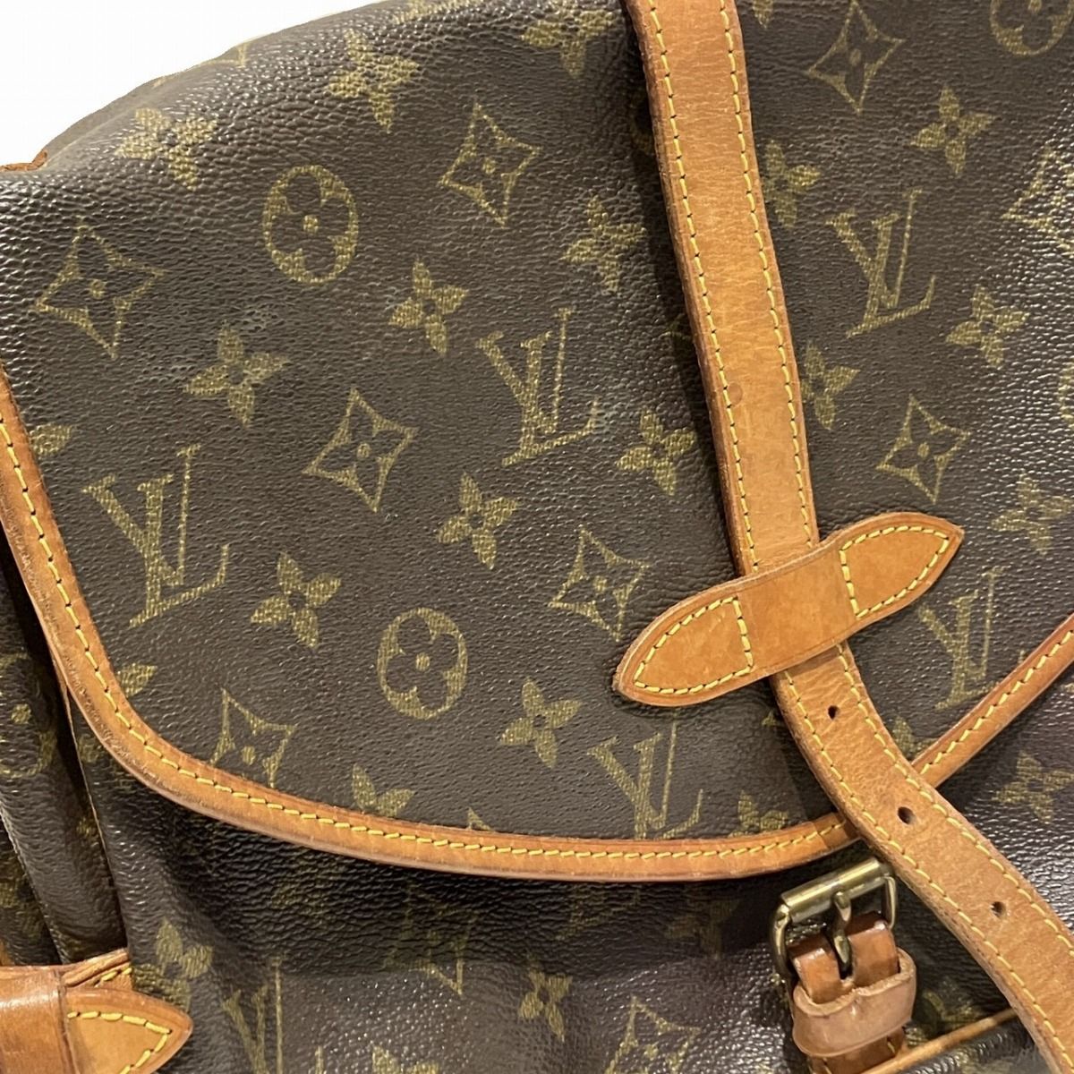 Louis Vuitton Saumur 30 Monogram Shoulder Bag Canvas — view 7
