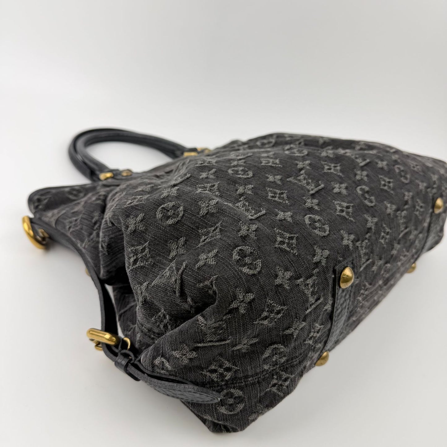 Louis Vuitton Monogram Neokavi Handbag Denim Black Gold Vintage — view 9