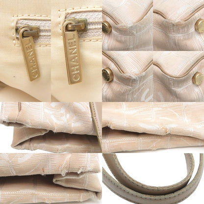 Chanel Handbag Beige — view 9