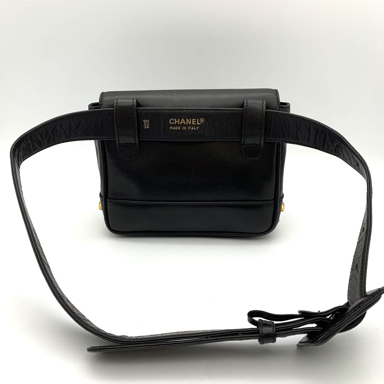 Chanel Waist Bag Triple CC Logo Leather Black — view 5