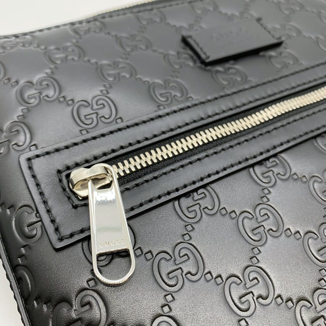 Gucci Shoulder Bag Shi Marais the GG Pattern Black — view 2