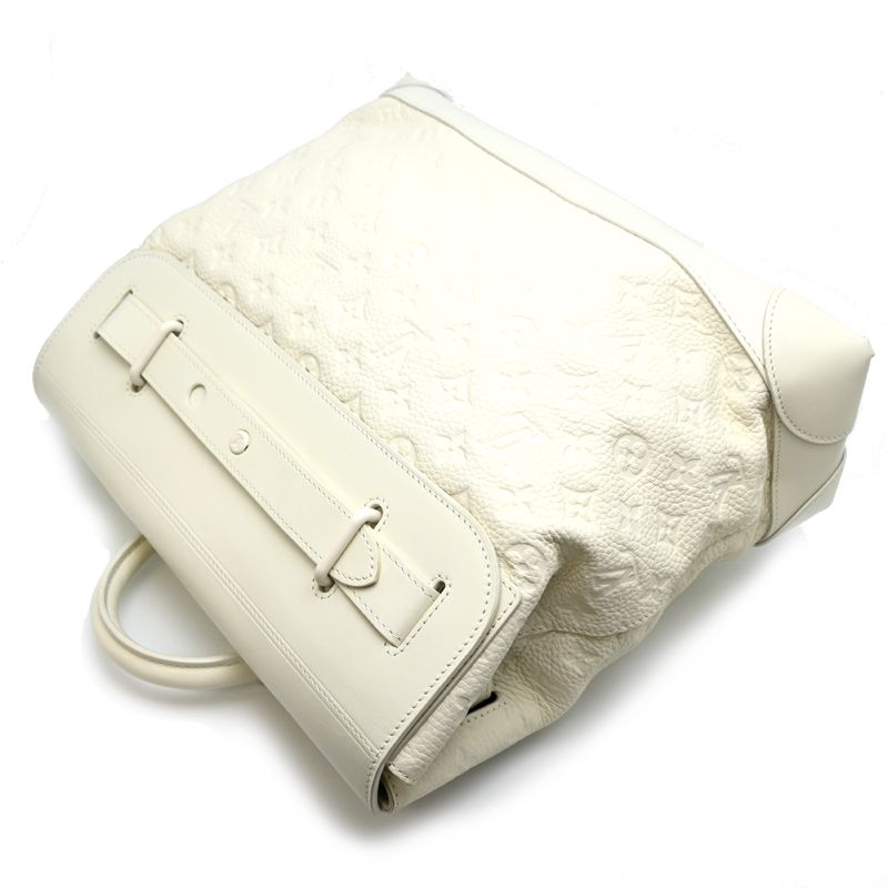 Louis Vuitton Shoulder — view 3
