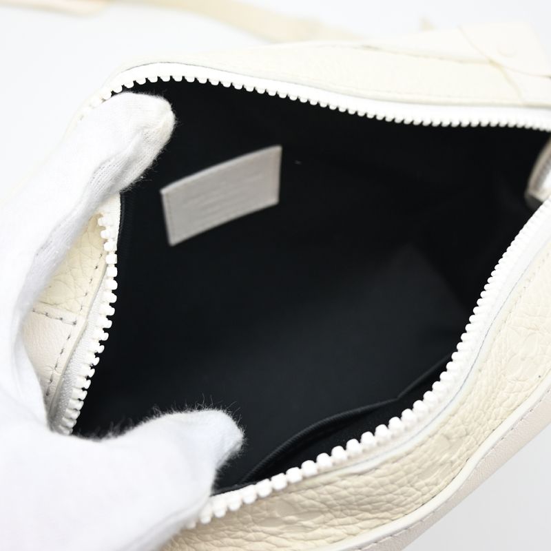 Louis Vuitton Shoulder — view 6