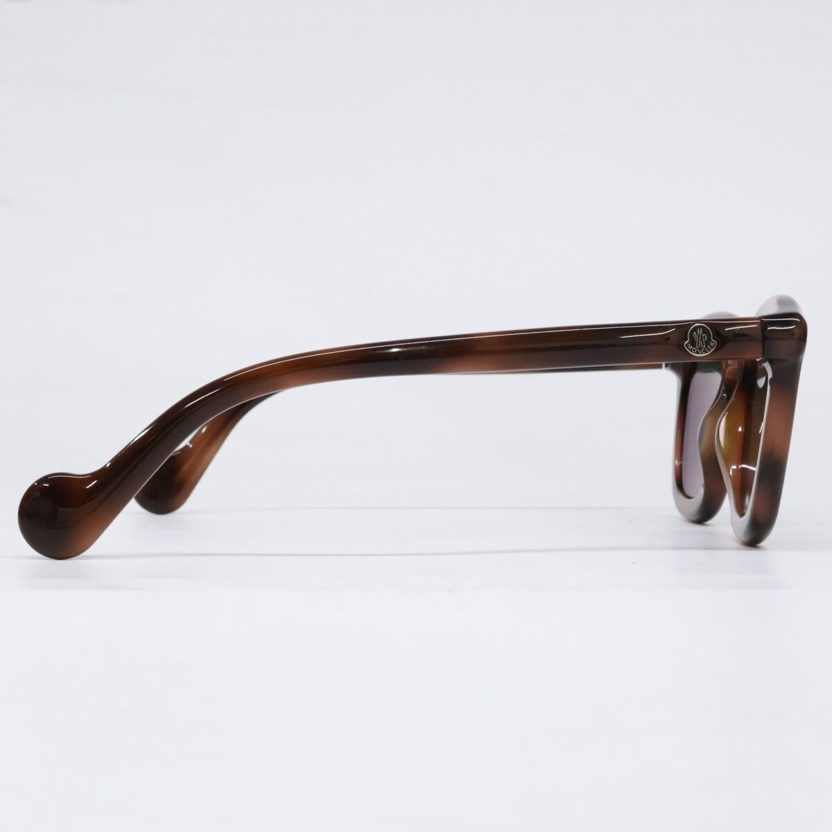 Moncler Mr Wellington Eyewear — view 3