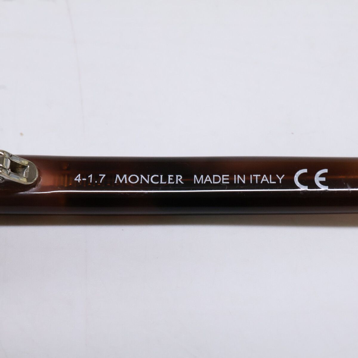Moncler Mr Wellington Eyewear — view 5