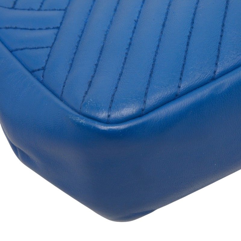 Chanel Chez Blanc Stitch CC Logo Shoulder Bag Blue Leather — view 7
