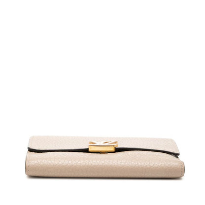 Louis Vuitton Portefeuille Capucines Compact Trifold Wallet Gale Beige Taurillon — view 3