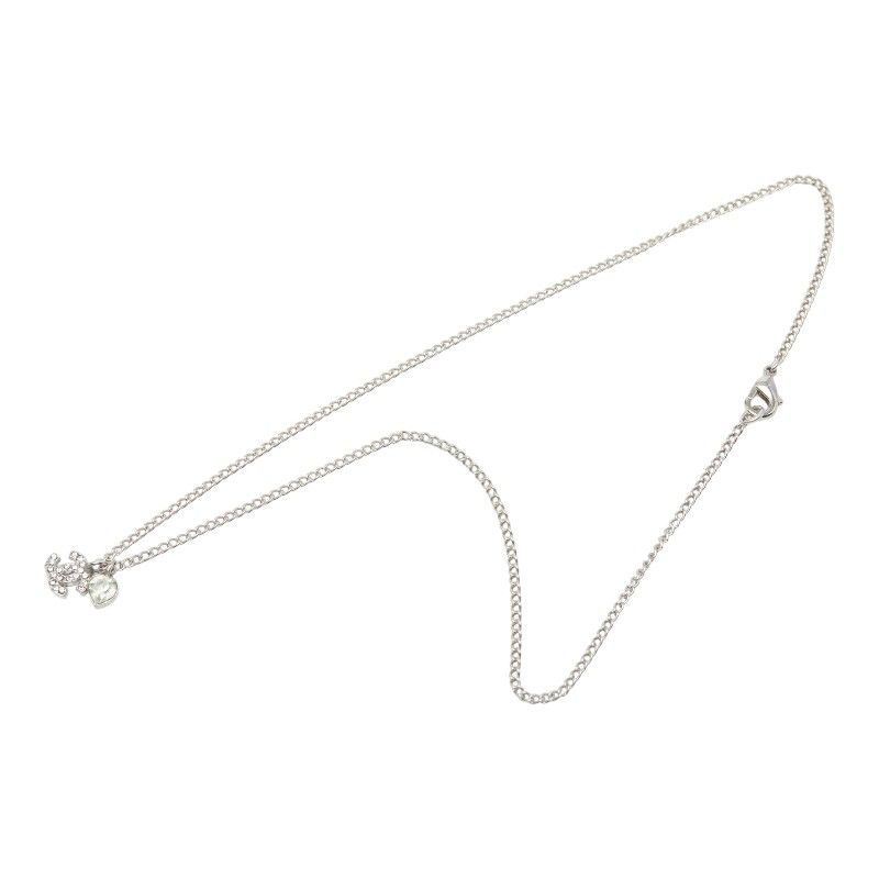Chanel CC Logo Heart Pendant 08c Silver Metal Rhinestone — view 4