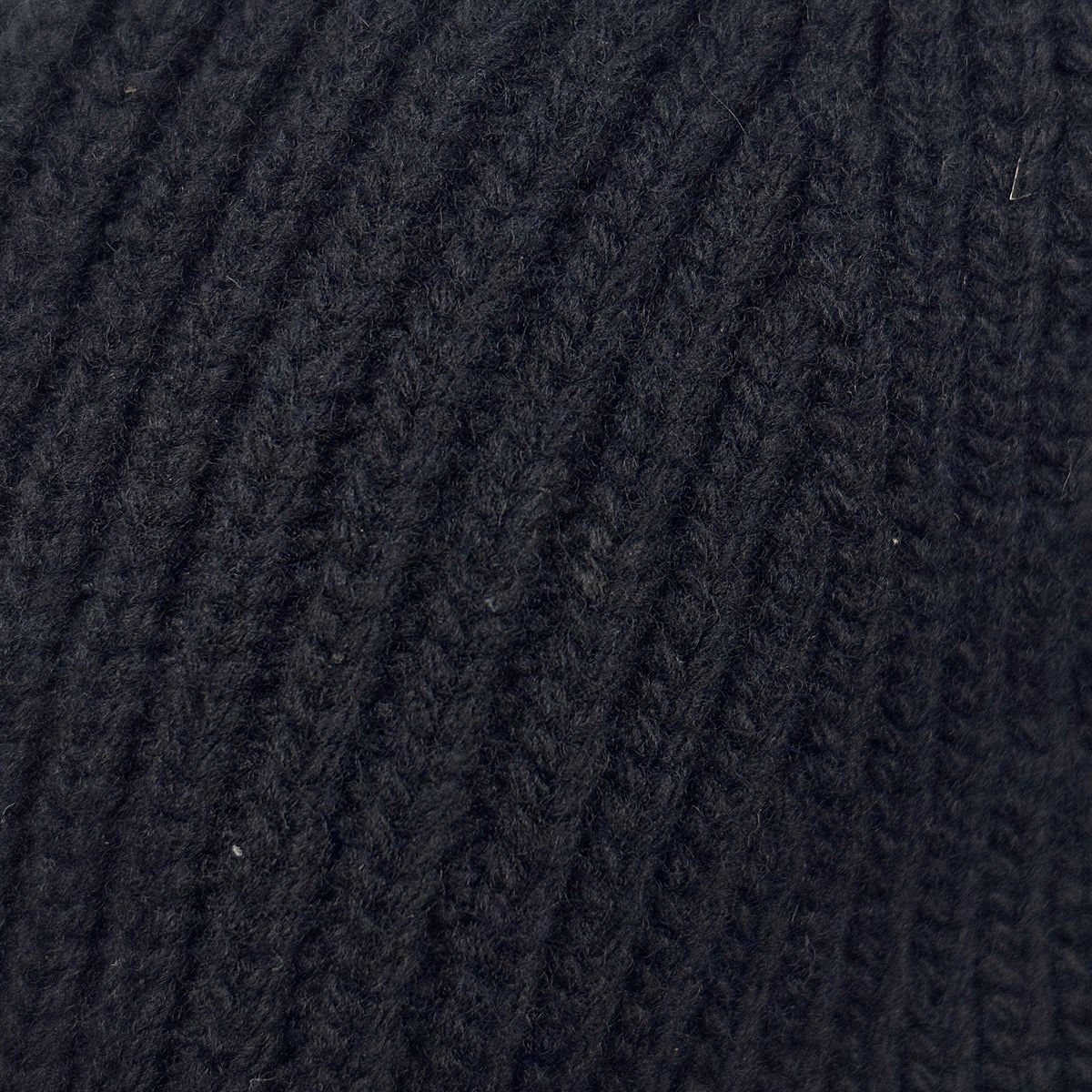 Louis Vuitton Bonnet LV Beanie Knit Cap Wool Noir — view 3