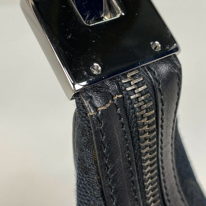 Gucci GG Pattern Shoulder Bag Canvas Black — view 5