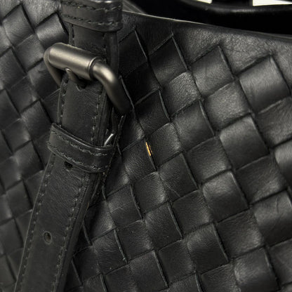 Bottega Veneta Intrecciato Rome Tote Leather Black — view 4