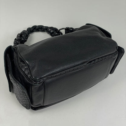 Bottega Veneta Intrecciato Handbag Leather Black — view 2