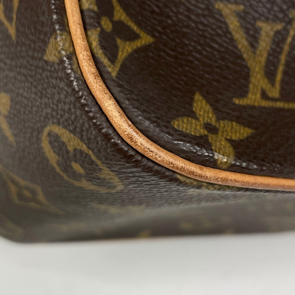 Louis Vuitton Excentri Cite Handbag Monogram Brown — view 3