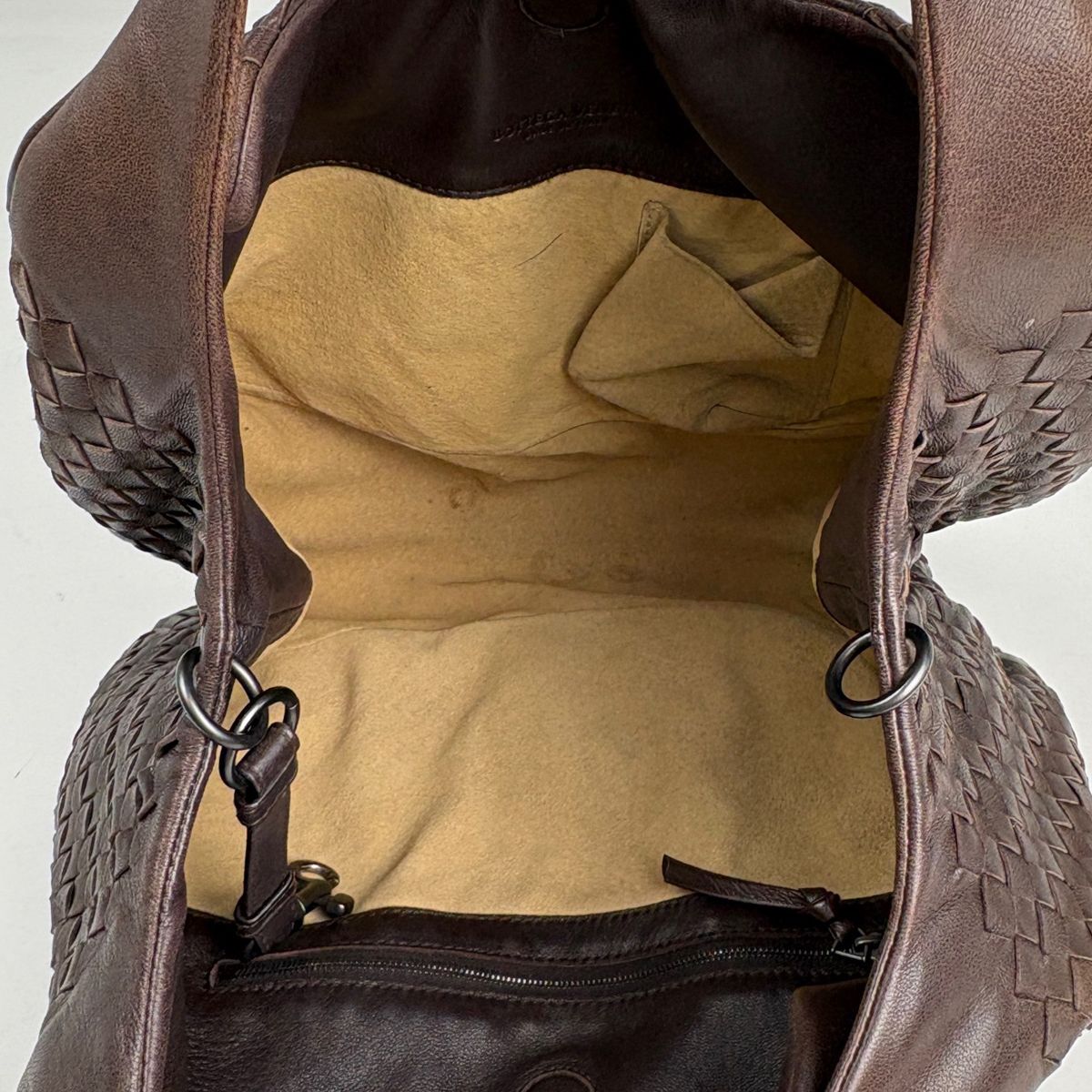 Bottega Veneta Intrecciato Campana Shoulder Bag Leather Brown — view 7