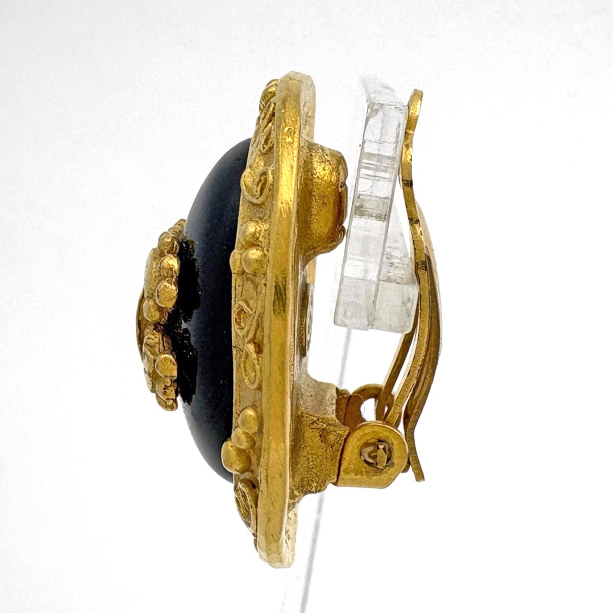 Chanel CC Logo Earrings Oval Gold Plated Black — view 2