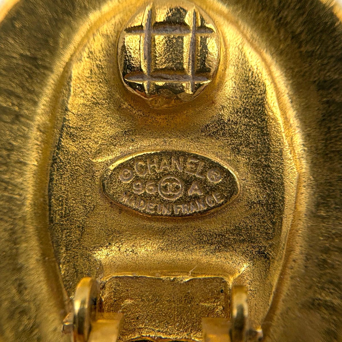 Chanel CC Logo Earrings Oval Gold Plated Black — view 5