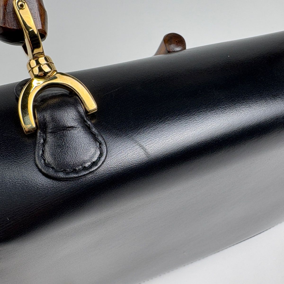 Gucci Bamboo Handbag 2-Way Vintage Leather Black — view 6
