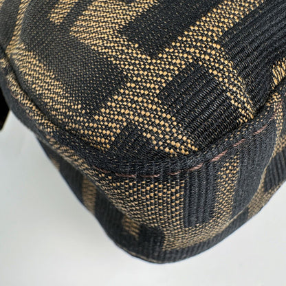 Fendi Zucca Pattern Mamma Baguette Shoulder Bag Canvas Brown — view 3