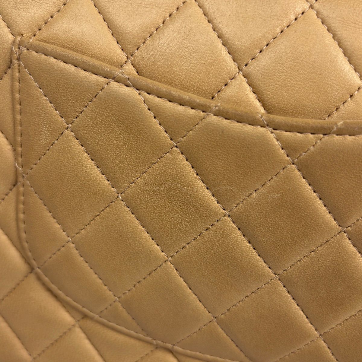 Chanel Quilted Double Flap Chain Shoulder Bag CC Logo Leather Beige — view 5