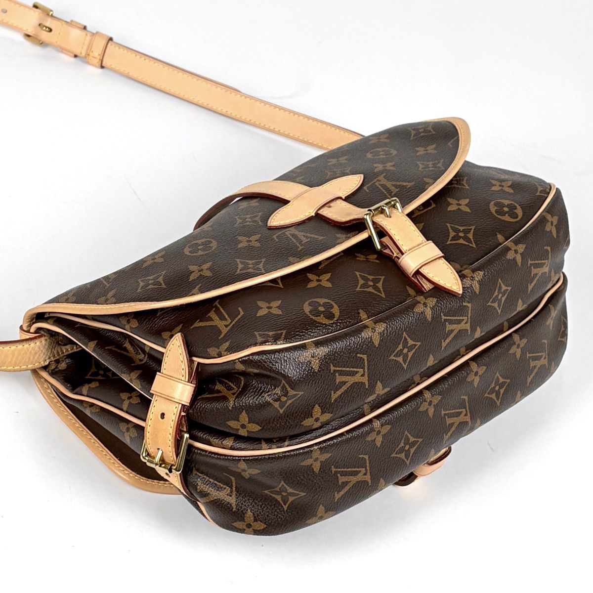 Louis Vuitton Saumur Crossbody Shoulder Bag Monogram Brown — view 2