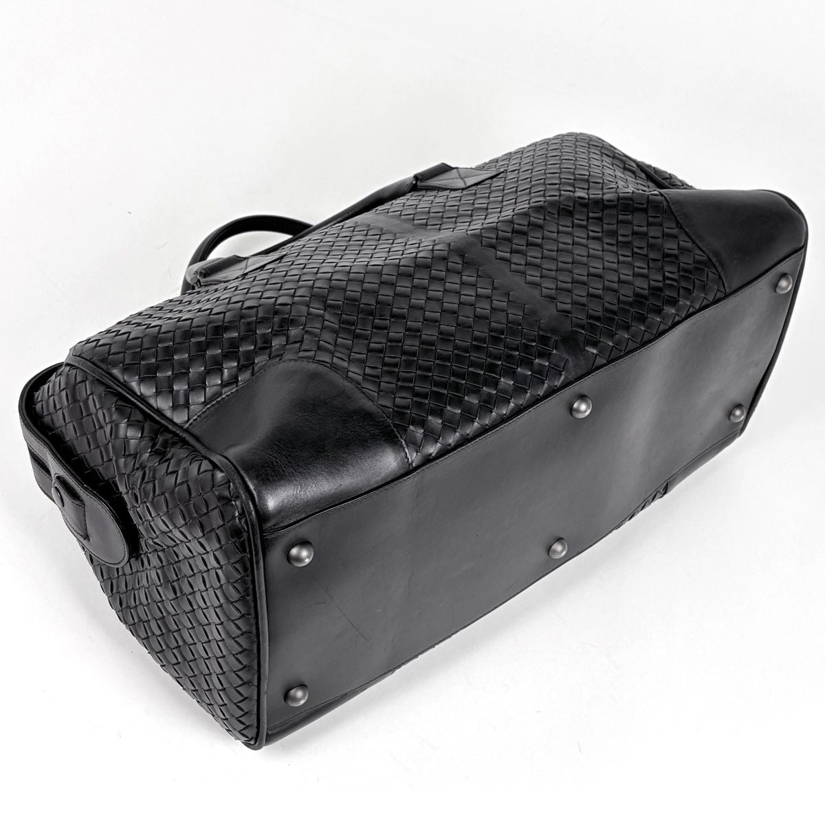 Bottega Veneta Intrecciato Boston Bag 2-Way Leather Black — view 2