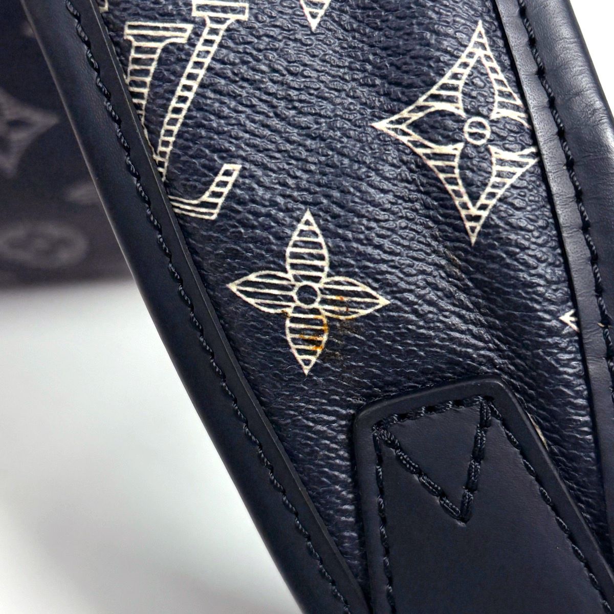 Louis Vuitton Hiking Backpack Monogram Savannah Chapman Ankle — view 8