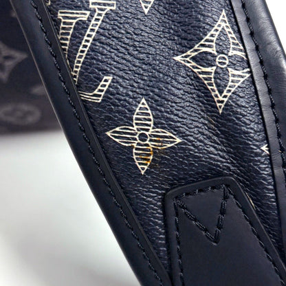Louis Vuitton Hiking Backpack Monogram Savannah Chapman Ankle — view 8