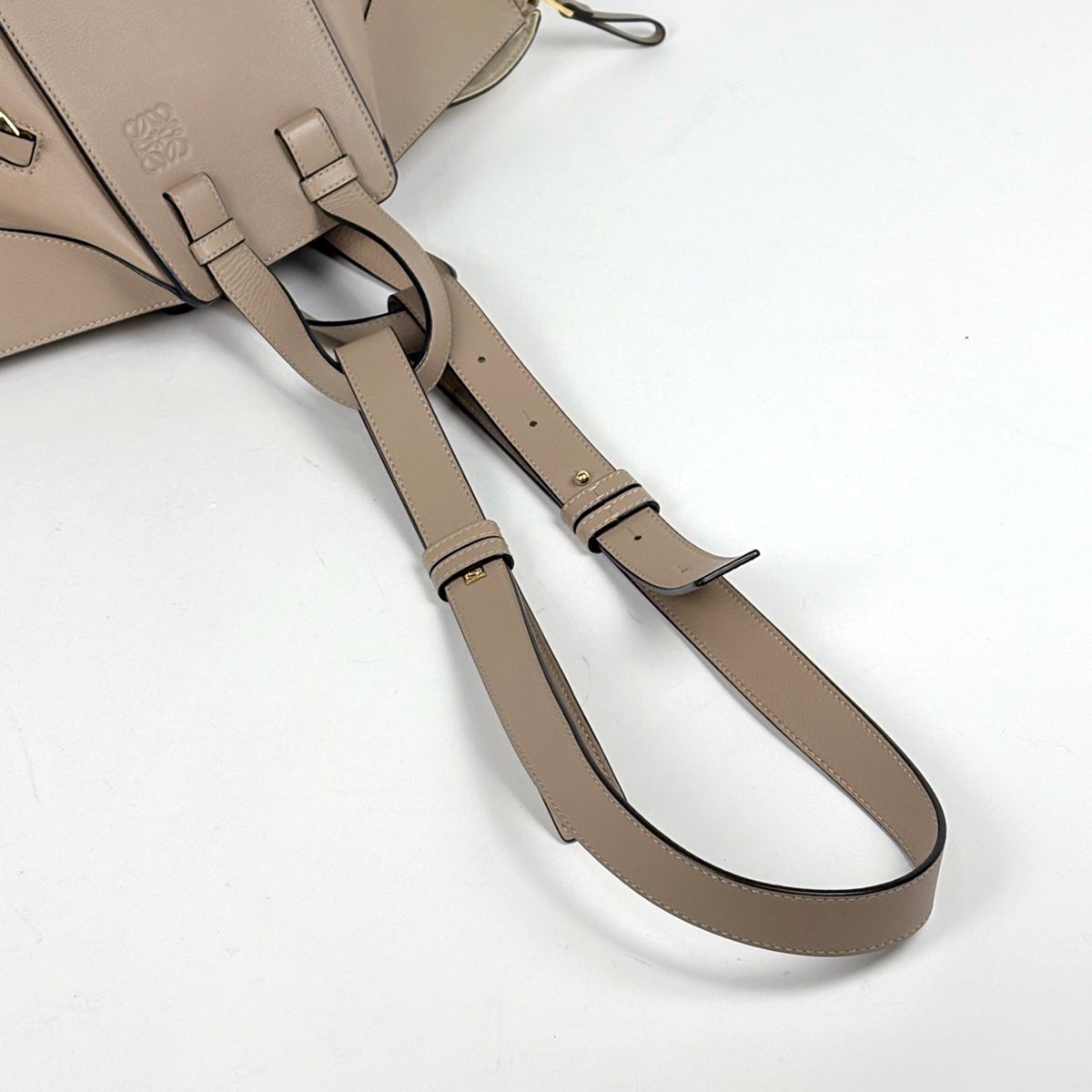 Loewe Hammock Bag Small 2-Way Leather Beige — view 5
