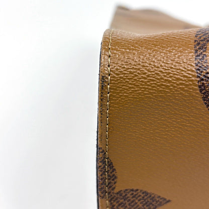 Louis Vuitton On The Go GM 2-Way Monogram Giant Tote Reverse Brown — view 3