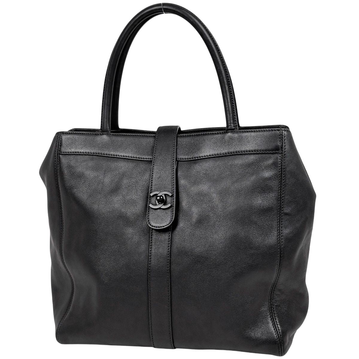 Chanel CC Logo Tote Leather Black