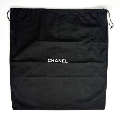 Chanel CC Logo Tote Leather Black — view 9