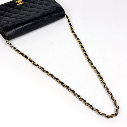 Chanel Quilted Single Flap Chain Shoulder Bag CC Logo Leather Black — view 9