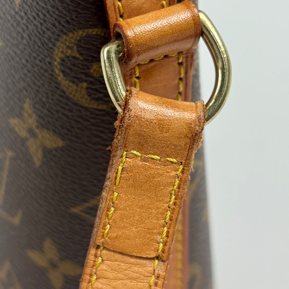 Louis Vuitton Drew Shoulder Bag Monogram Brown — view 5