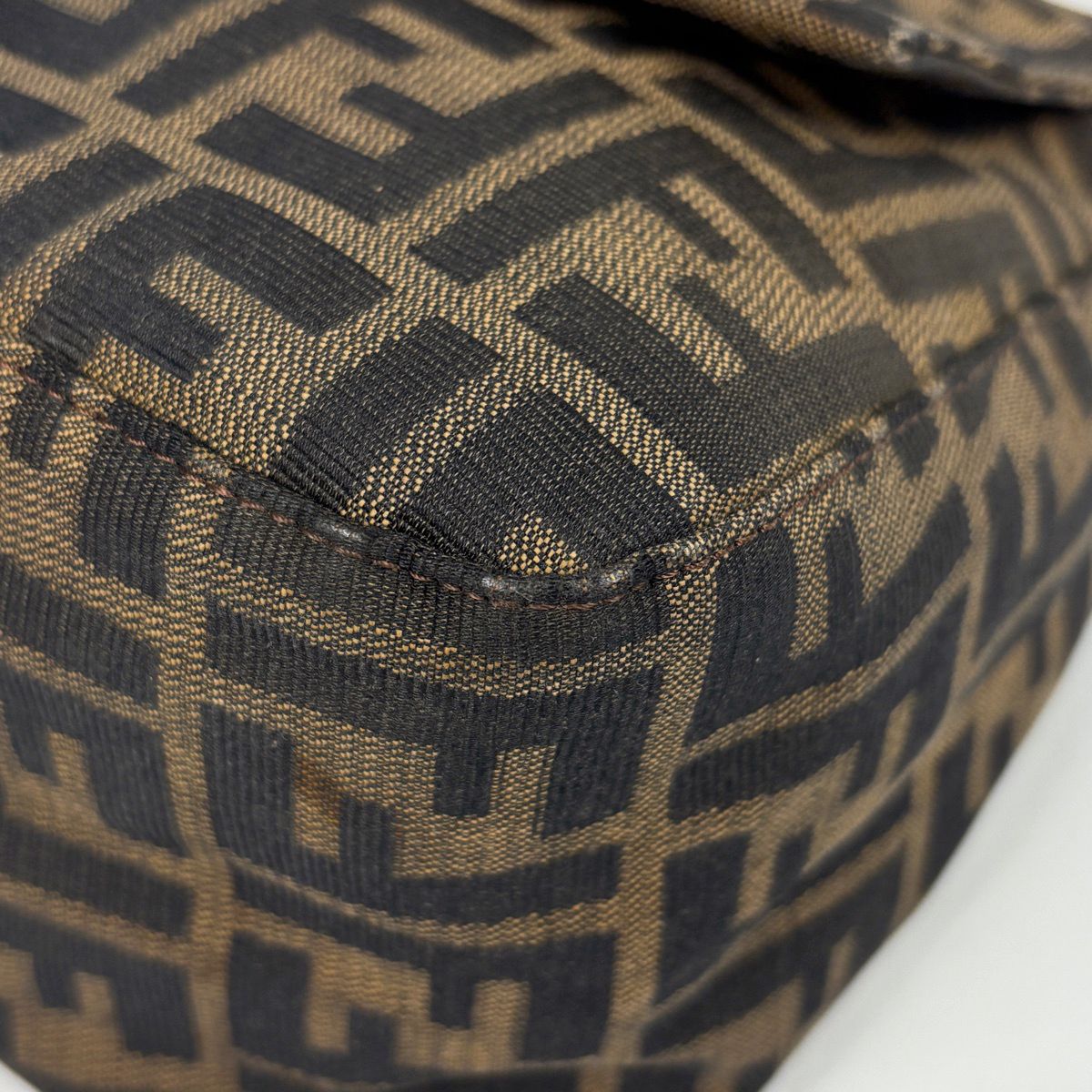Fendi Zucca Pattern Shoulder Bag Mamma Baguette Canvas Brown — view 3