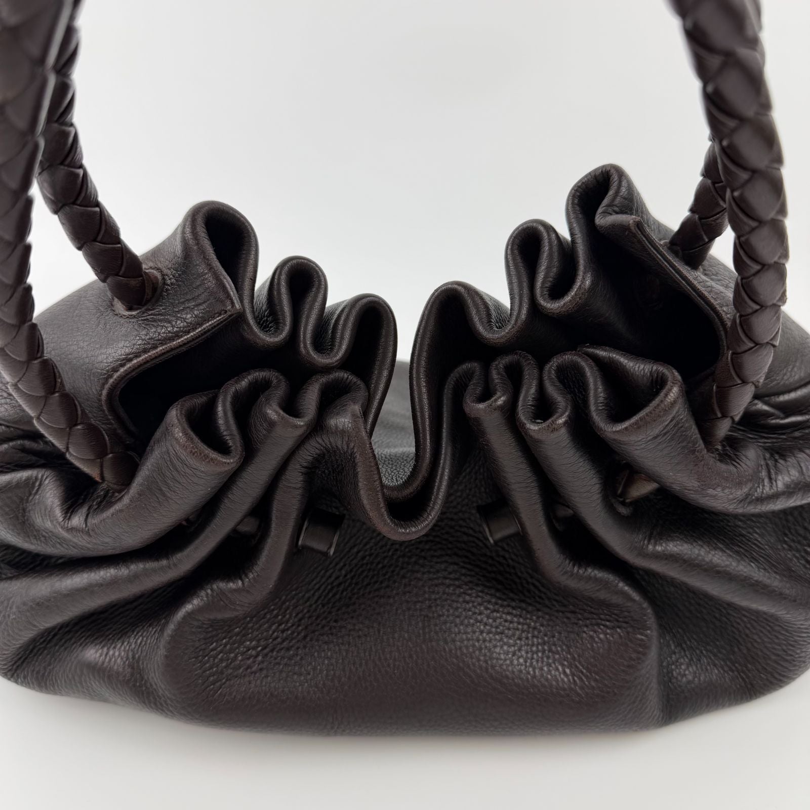 Bottega Veneta Intrecciato Shoulder Bag Leather Brown Vintage — view 8