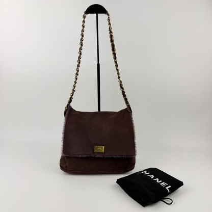 Chanel Shoulder Bag Shearling Suede Bordeaux Gold Vintage — view 2