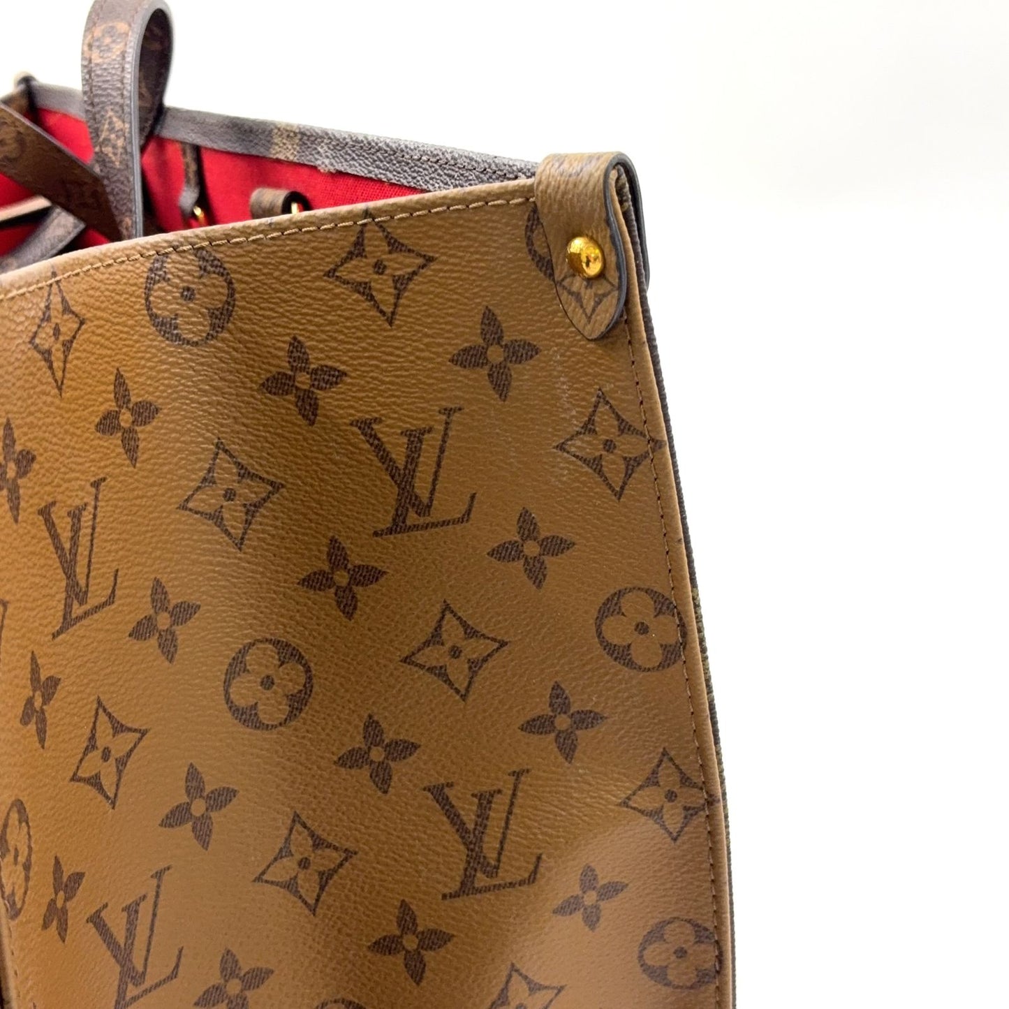 Louis Vuitton On The Go Monogram Giant Reverse Leather Brown Beige Handbag Gold — view 8