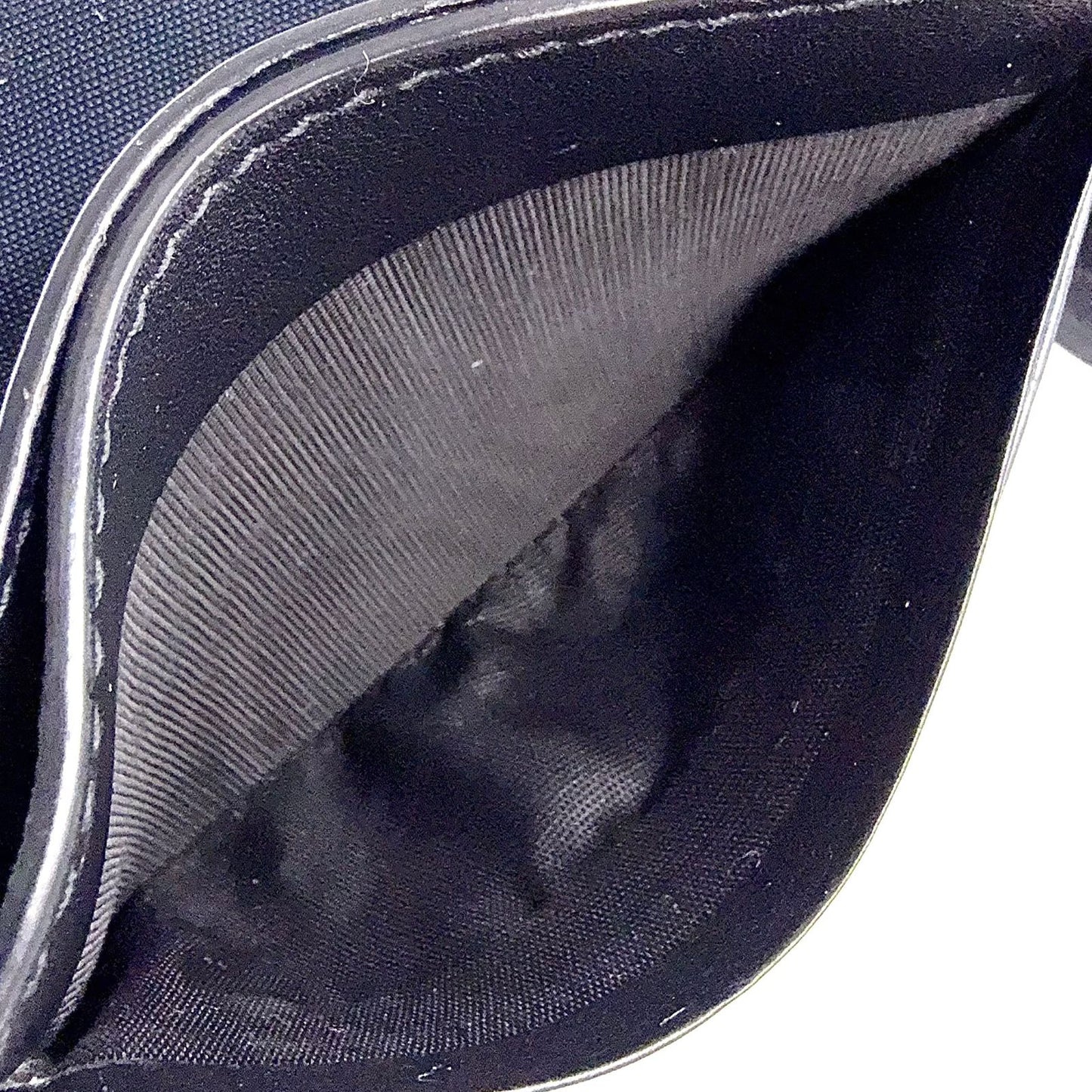 Gucci Micro Guccissima Leather Black Card Case — view 9