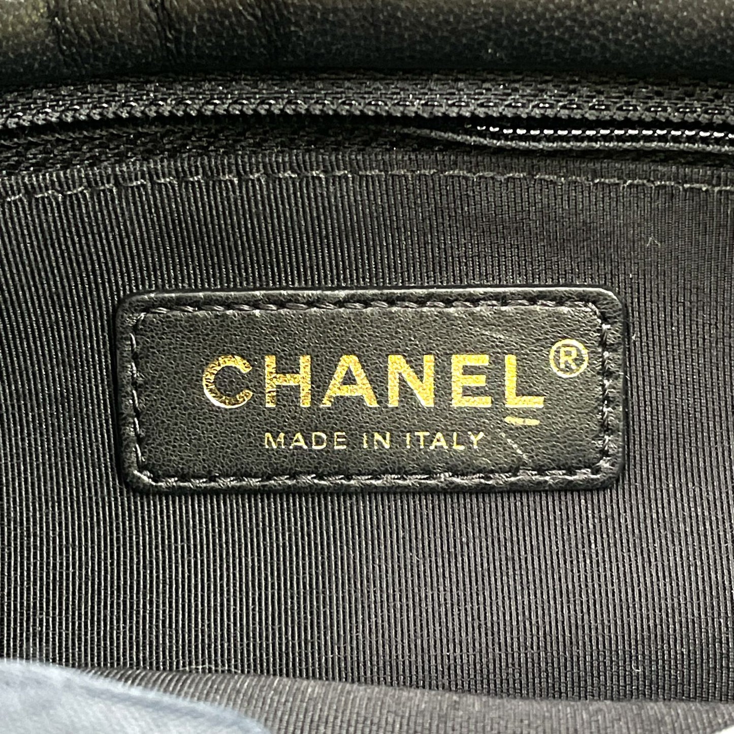 Chanel CC Logo Tweed Leather Gray Black Chain Shoulder Bag Gold — view 4