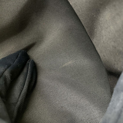 Chanel CC Logo Tweed Leather Gray Black Chain Shoulder Bag Gold — view 5