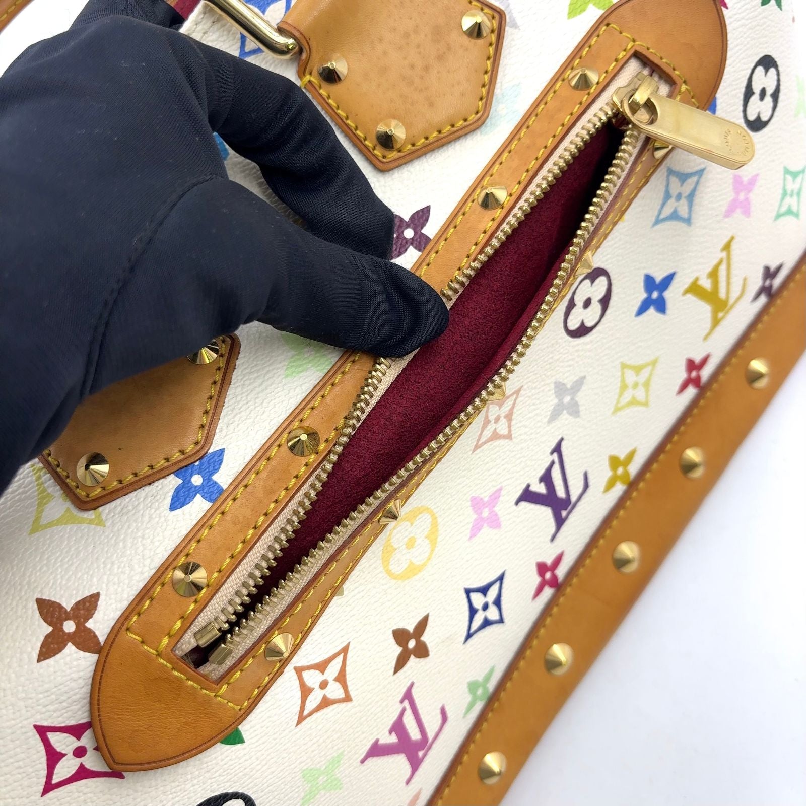 Louis Vuitton Alma Monogram Multicolor Blanc Leather White Handbag Gold — view 8