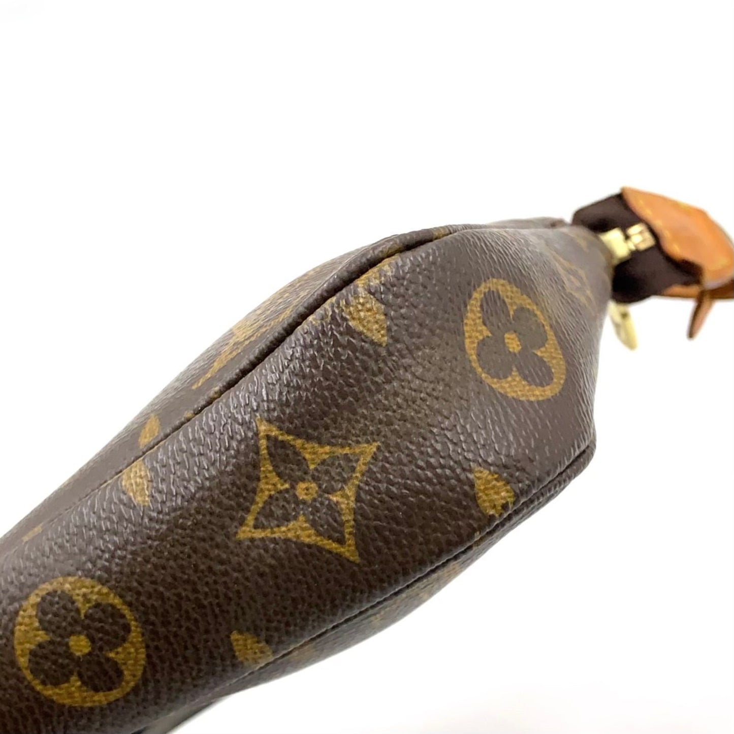 Louis Vuitton Pochette Monogram Leather Brown Handbag Gold — view 7