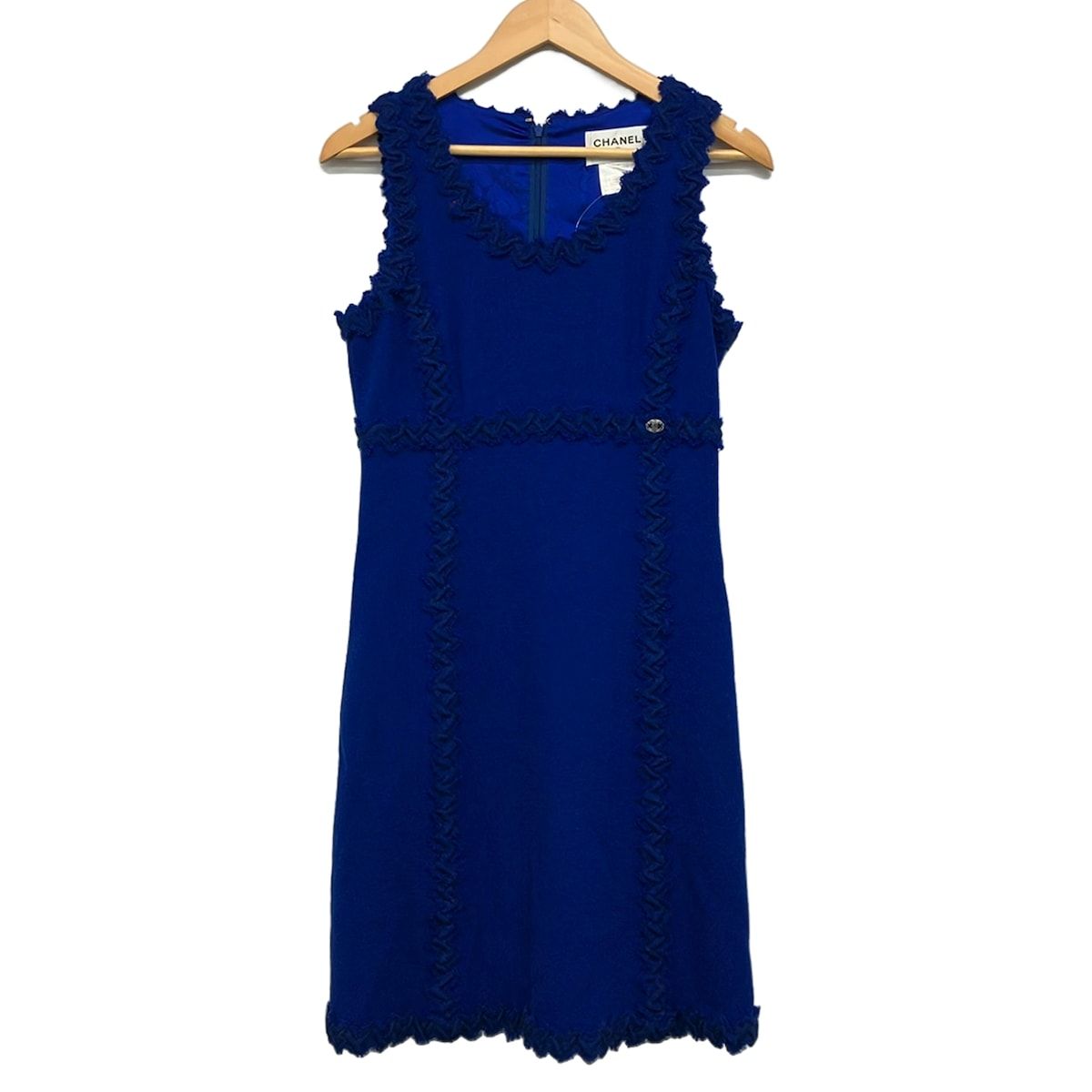 Chanel Dress 38 M Blue Sleeveless Knee Length CC Logo