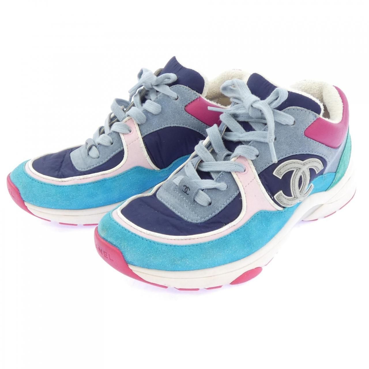 Chanel Sneakers Navy — view 3
