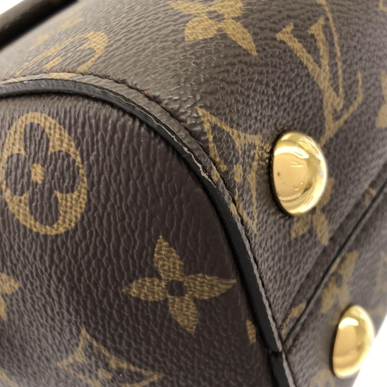 Louis Vuitton Monogram Cluny BB — view 3